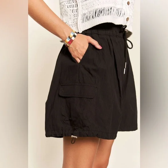 ADORA Drawstring Shorts with Pockets
